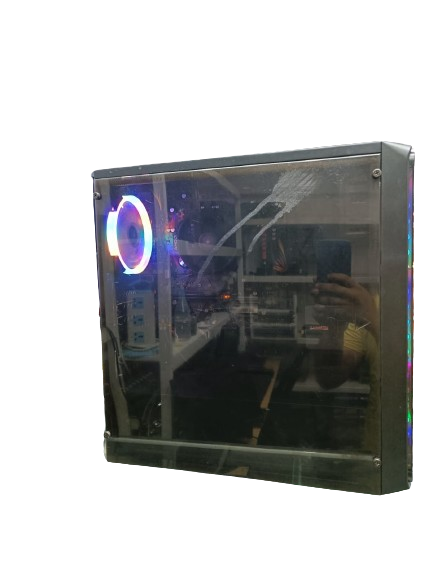 CPU AEROCOOL SI-5200 AMD RYZEN 3400G DDR4 32GB SOLIDO 240GB FUENTE REAL 500W
